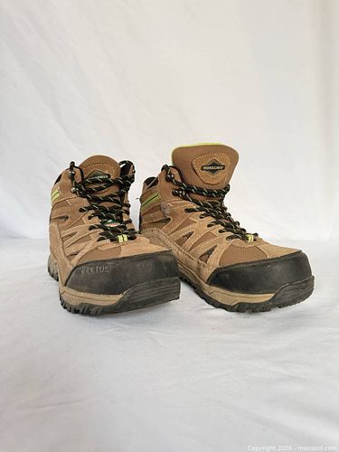 Women's Protective Footwear (1 of 6)