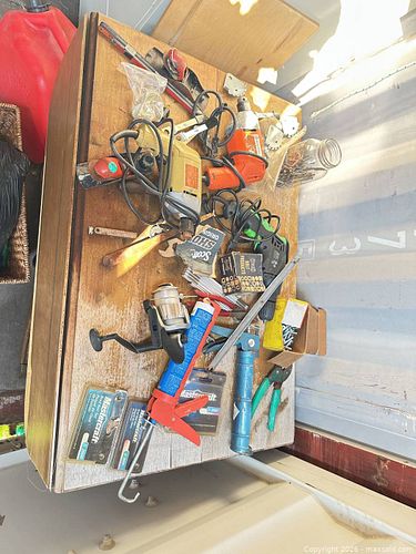 Small Lot Assorted Hand & Power Tools with Fishing Reel (1 of 5)