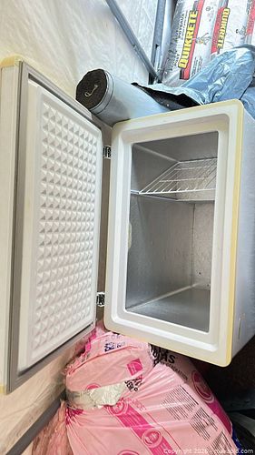 Small White Chest Freezer with Hinged Lid (1 of 4)