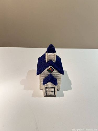 Lot #65 (1 of 4)