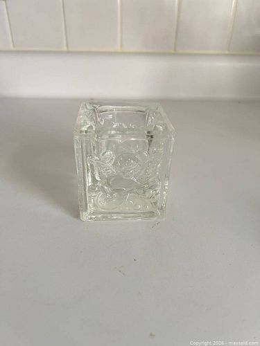 Lot #33 (1 of 4)