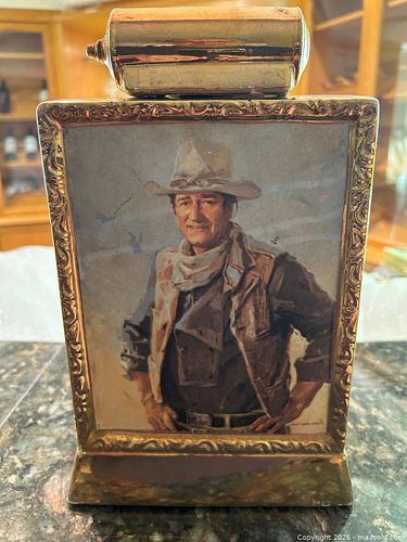 1979 John Wayne Ceramic Liquor Decanter (1 of 3)