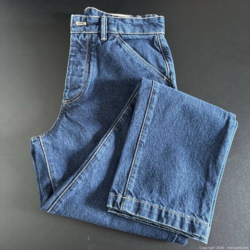 Lot #99 (1 of 6)