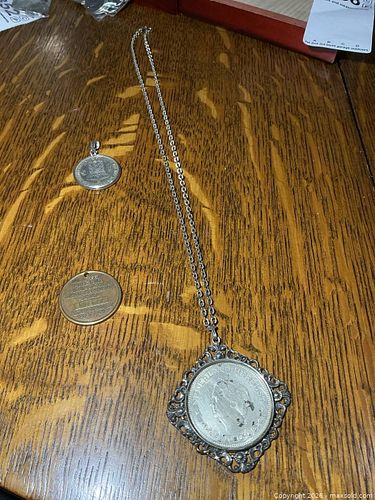 Coin Jewelry A (1 of 8)