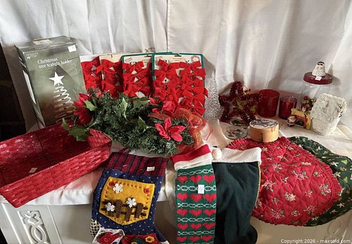 Miscellaneous Christmas deco (1 of 1)
