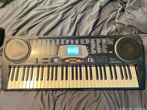 Casio CTK-533 61-Key Electronic Keyboard (1 of 7)