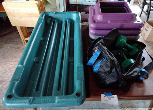 Aerobic Step Platform with Stackable Risers & Dumbbell Set (1 of 7)