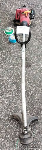 Homelite Straight-Shaft Gas String Trimmer (1 of 7)