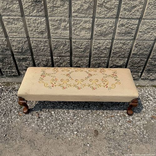 Lot #40 (1 of 4)