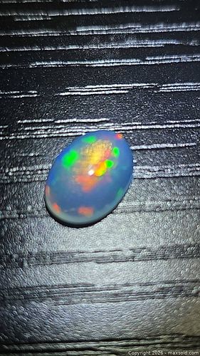 Beautiful AAA crystal Jelly opal  (1 of 18)