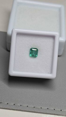 Very high quality and valuable Emerald  (1 of 10)