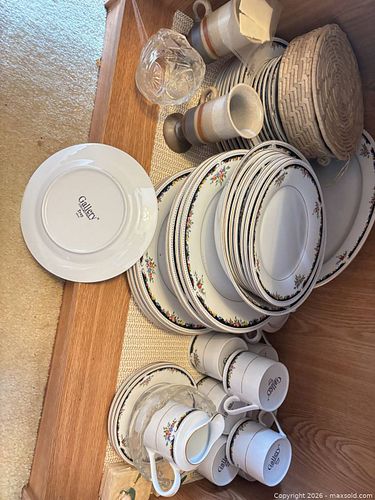 Lot #15 (1 of 5)