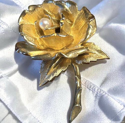 Signed Boucher “Flower Of The Month” Rose Brooch (1 of 3)