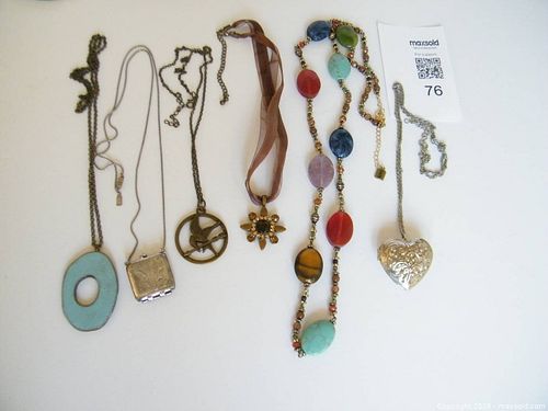 Costume Jewelry (1 of 8)