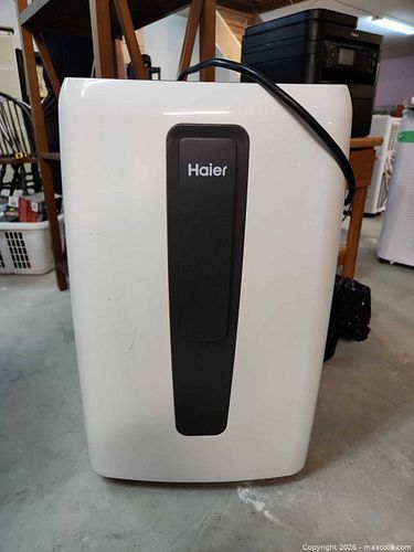 Haier Portable Air Conditioner B (1 of 8)
