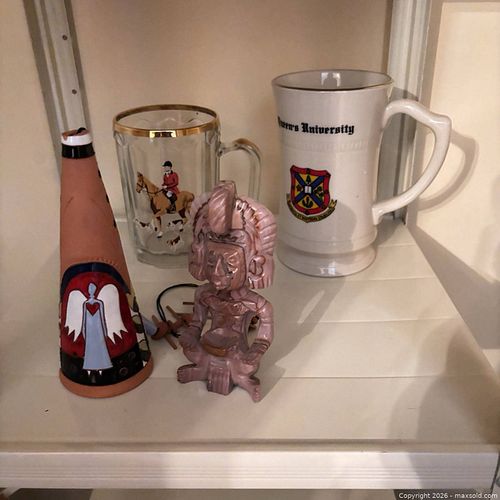Vintage Souvenir Items  (1 of 6)