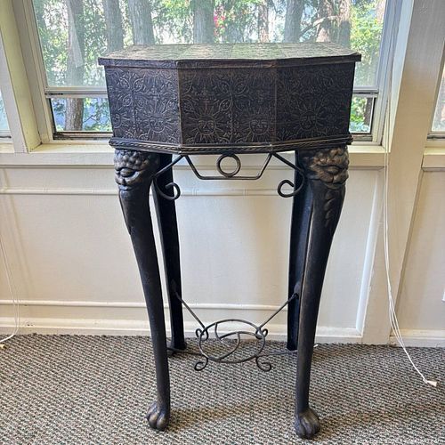 Y2K Bombay Company Cast Metal Hallway Table With Removable Storage Box (1 of 7)