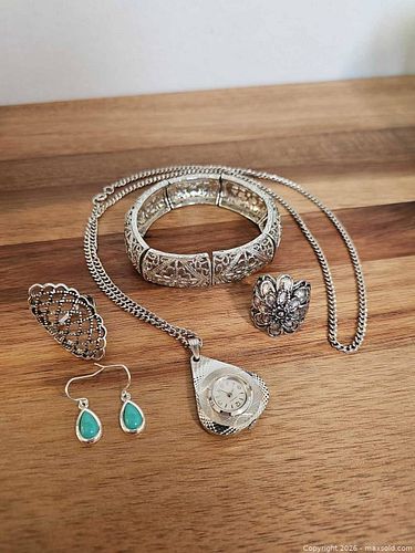 Caravelle Pendant Watch Necklace with Jewelry Lot (1 of 6)