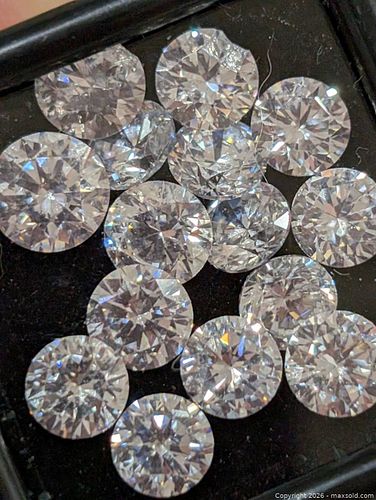 Cubic Zirconia(15ct) (1 of 4)