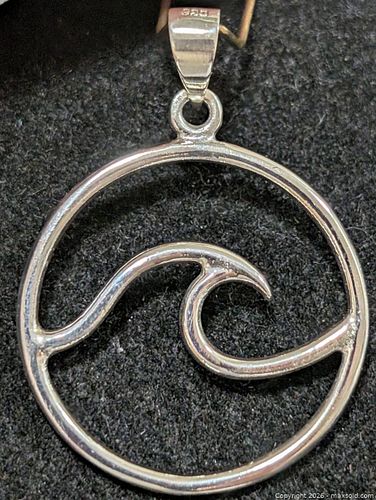 Silver(2.02g)Pendant  (1 of 3)