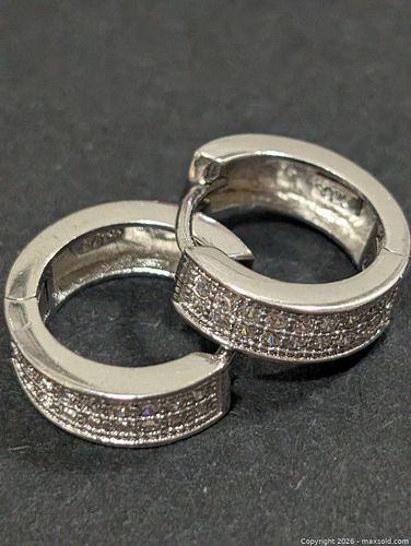 Silver(3.56g)CZ Earring  (1 of 3)