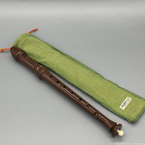 Allos Soprano Recorder, Brown Plastic/Resin (Made in Japan) - PAU-51 (1 of 7)
