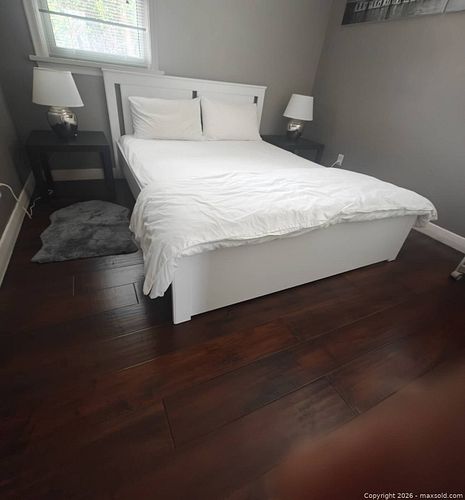 White Queen Platform Bed Frame with Headboard (1 of 7)