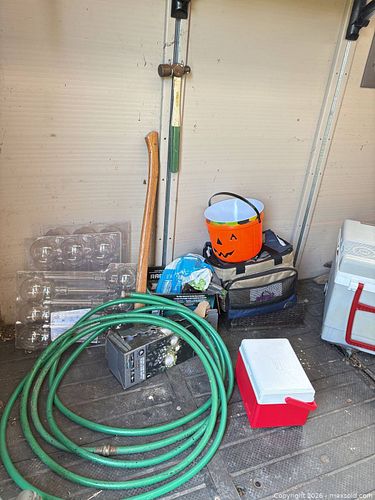 Mixed Garden Tools, Outdoor Lighting & Hose Lot (6+) (1 of 4)