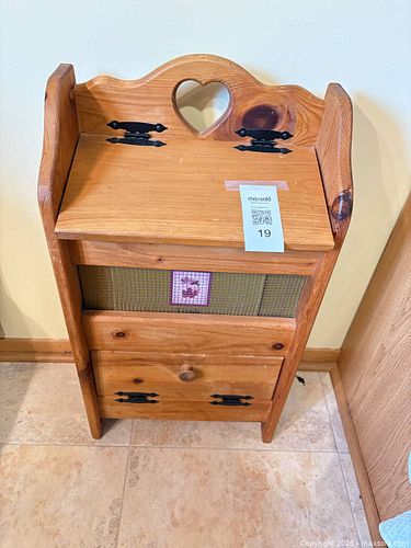 Lot #19 (1 of 5)