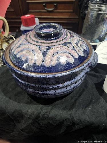 Beautiful Japanese Donabe Clay Lidded Pot (1 of 4)