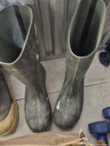 Pioneer Rubber Work Boots Green/Olive ASTM F2413 Size ~10-11 (1 of 5)