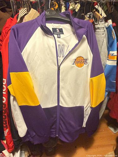 GIII Sports by Carl Banks Los Angeles Lakers Full-Zip Jacket L (1 of 6)