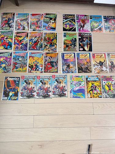 Lot of 21–50 Modern Comic Books - DC, Marvel, Dark Horse (1 of 11)