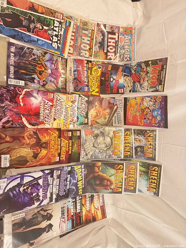 Mixed Single-Issue Comic Lot — Marvel, Dynamite, Vertigo, Indie (1 of 5)