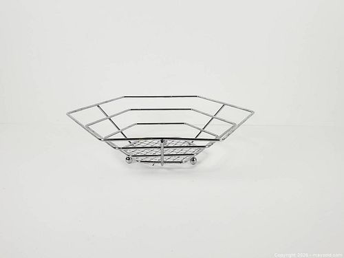 Lot #549 (1 of 7)