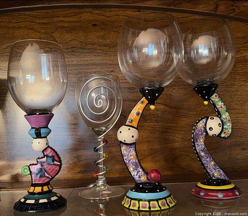 Hand-Painted Signed Novelty Wine Glass, Multicolor DR (1 of 10)