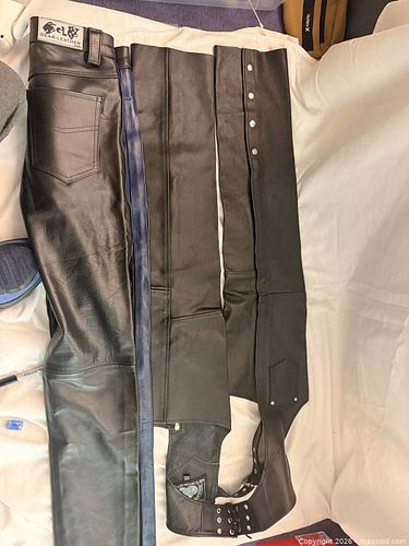 Motorcycle Chaps & Leather Pants Set, XXS, Black with Blue Trim (1 of 5)