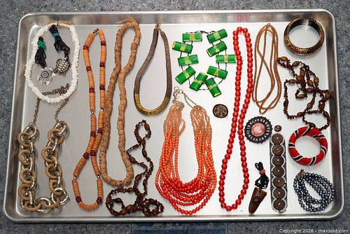 Costume Jewelry (1 of 10)