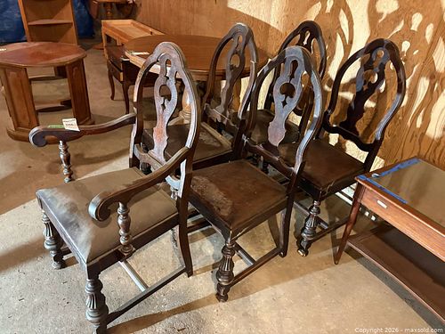 Dining Chairs C (1 of 11)