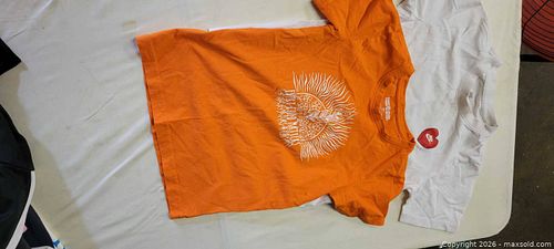 Kids clothing  (1 of 4)