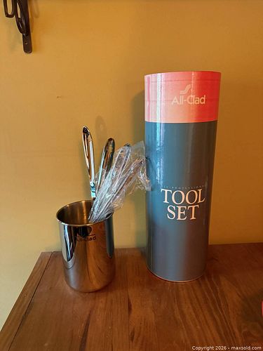 Lot #32 (1 of 5)