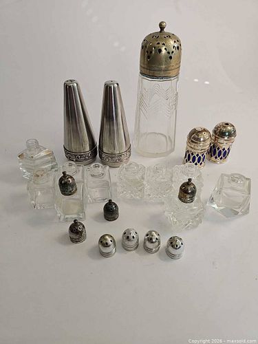 Lot #52 (1 of 7)