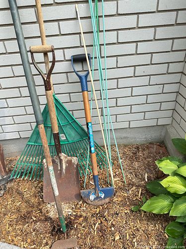 Garden tools (1 of 6)