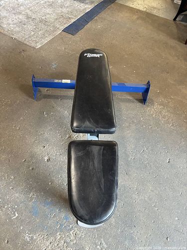Fitness Gear Adjustable Weight Bench, Steel Frame, Vinyl Pad (1 of 6)