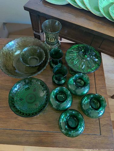 Vintage Green Glass LOT (1 of 3)