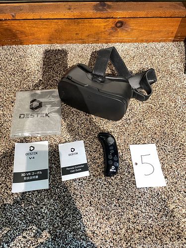 Destek V4 Black VR Headset (Smartphone VR) (1 of 9)