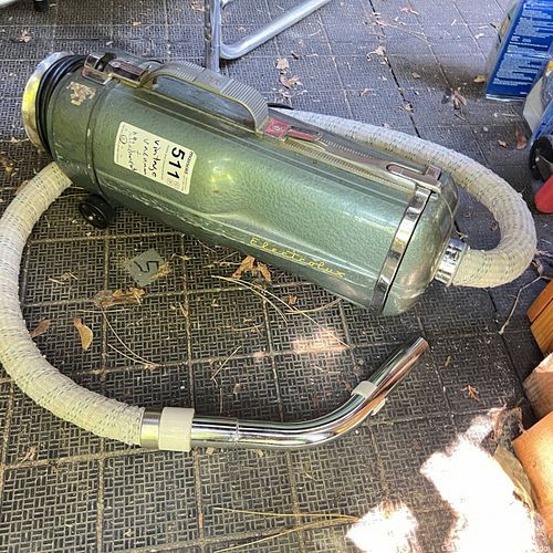 Electrolux Vintage Canister Vacuum B (1 of 5)