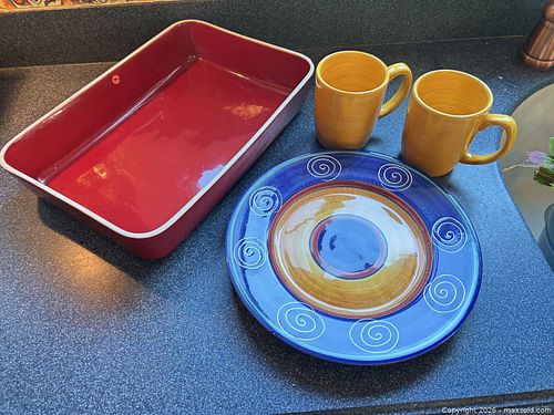 4-Piece Ceramic/Stoneware Set: Pier 1 Plate, Mugs, Marca d'oro Dish (1 of 7)