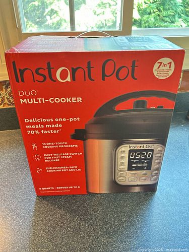 Instant Pot Duo 6-Quart Multi-Cooker, Stainless Steel (1 of 7)