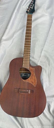 Ibanez AIT20-OPN Acoustic-Electric Dreadnought (Cutaway) (1 of 5)